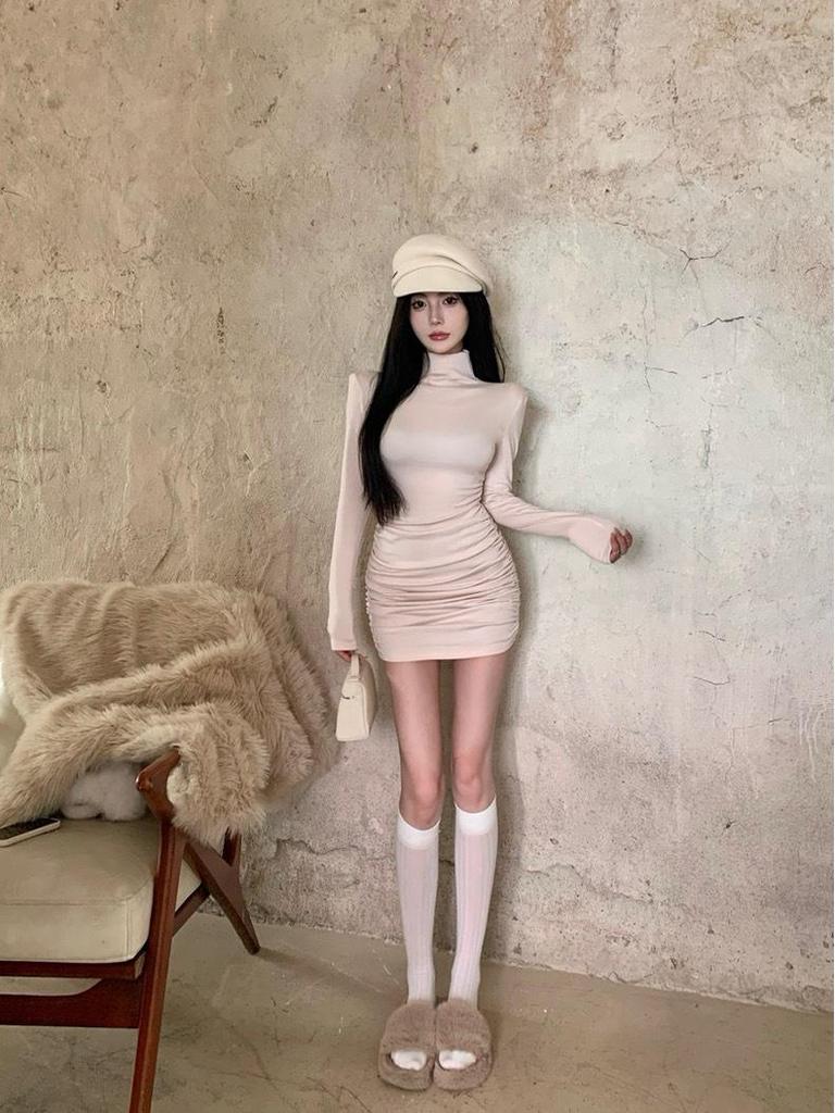 Slim Fit Half-High Collar Long Sleeve Dress for Women - Sexy Autumn/Winter Hip-Hugging Style