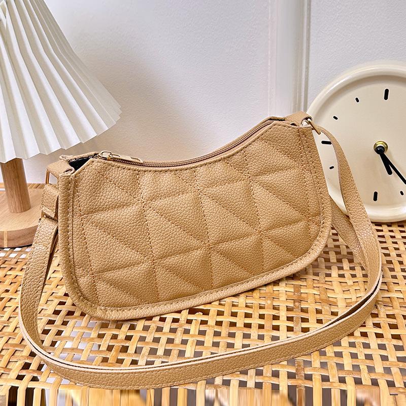 Korean Version of Mobile Phone Bag 2025 New Casual Women's Bag Niche Design Fashion Trend Underarm Bag Simple Shoulder Bag