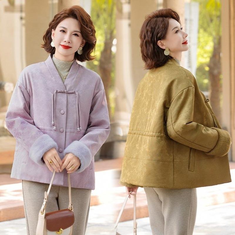 Temperament-style new mid-winter cotton-padded clothes, buckled short, small cotton-padded jackets, and advanced.