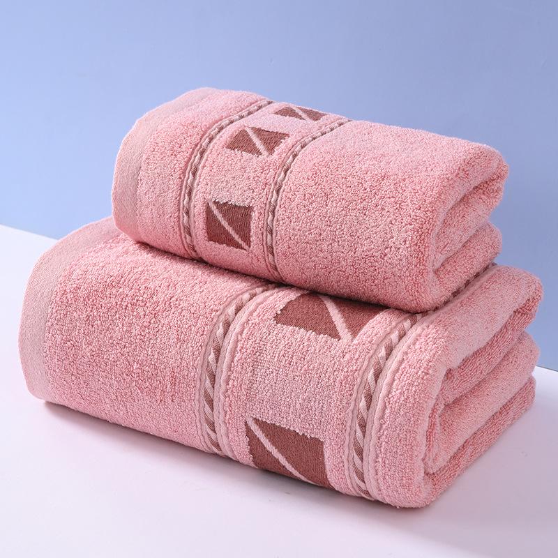 Absorbent, non-shedding bamboo fiber towel: superior to pure cotton towels for bath use.