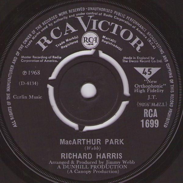 

7inch Record RICHARD HARRIS - MacArthur Park RCA1699 RCA Victor 1968 UK Pop Used