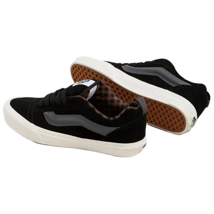 Vans Knu Skool Comfortable Versatile Low-Top Skate Shoes Women sneaker Black VN000CS0239