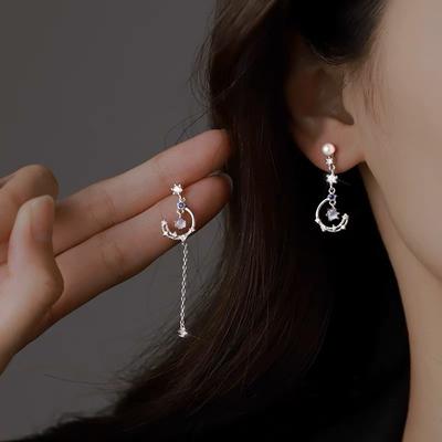 Star Moon Earrings Women's Light Luxury Niche Design Earrings Asymmetrical Temperament Fringed Earrings