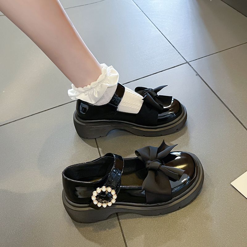 Bow pearl thick-soled anti-slip and versatile small leather shoes for the summer of 2025 new French vintage Mary Jane shoes for women