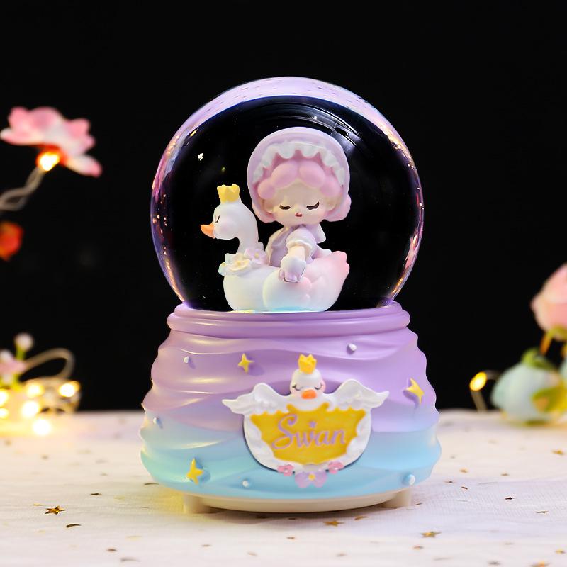 Astronaut Crystal Ball Music Box Ornament - Student Snow Globe Birthday Gift