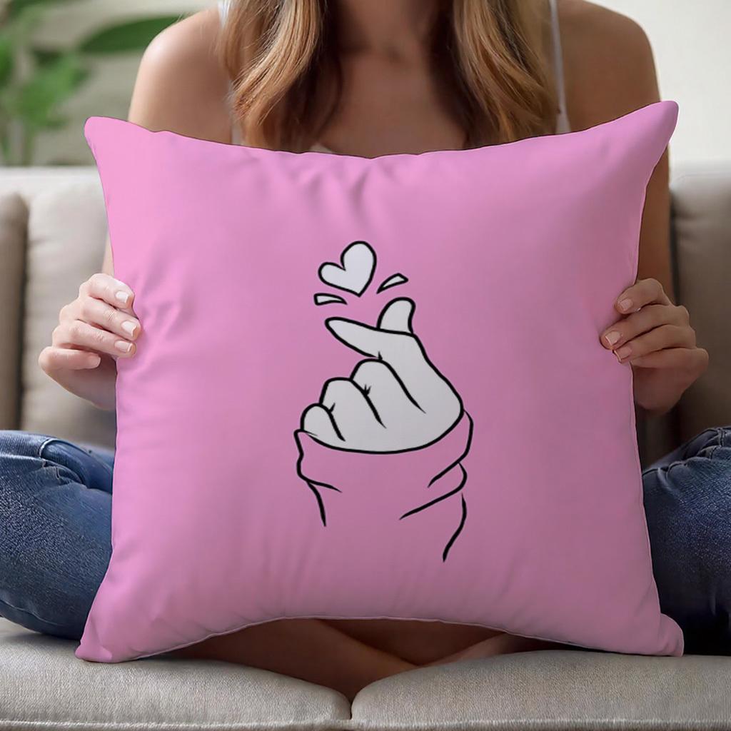 "Finger Heart" Pink Pillow Cover 2D Printed Polyester Sofa Cushion Case – Cute Love Gesture Decor For Home 40X40Cm