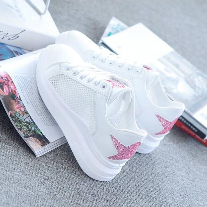 Prodyšné bílé boty Dámské Hollow Out Sportovní boty se síťovinou pro všechny zápasy Dámské Prodyšné Síťované Dámské Boty Ploché plátěné boty