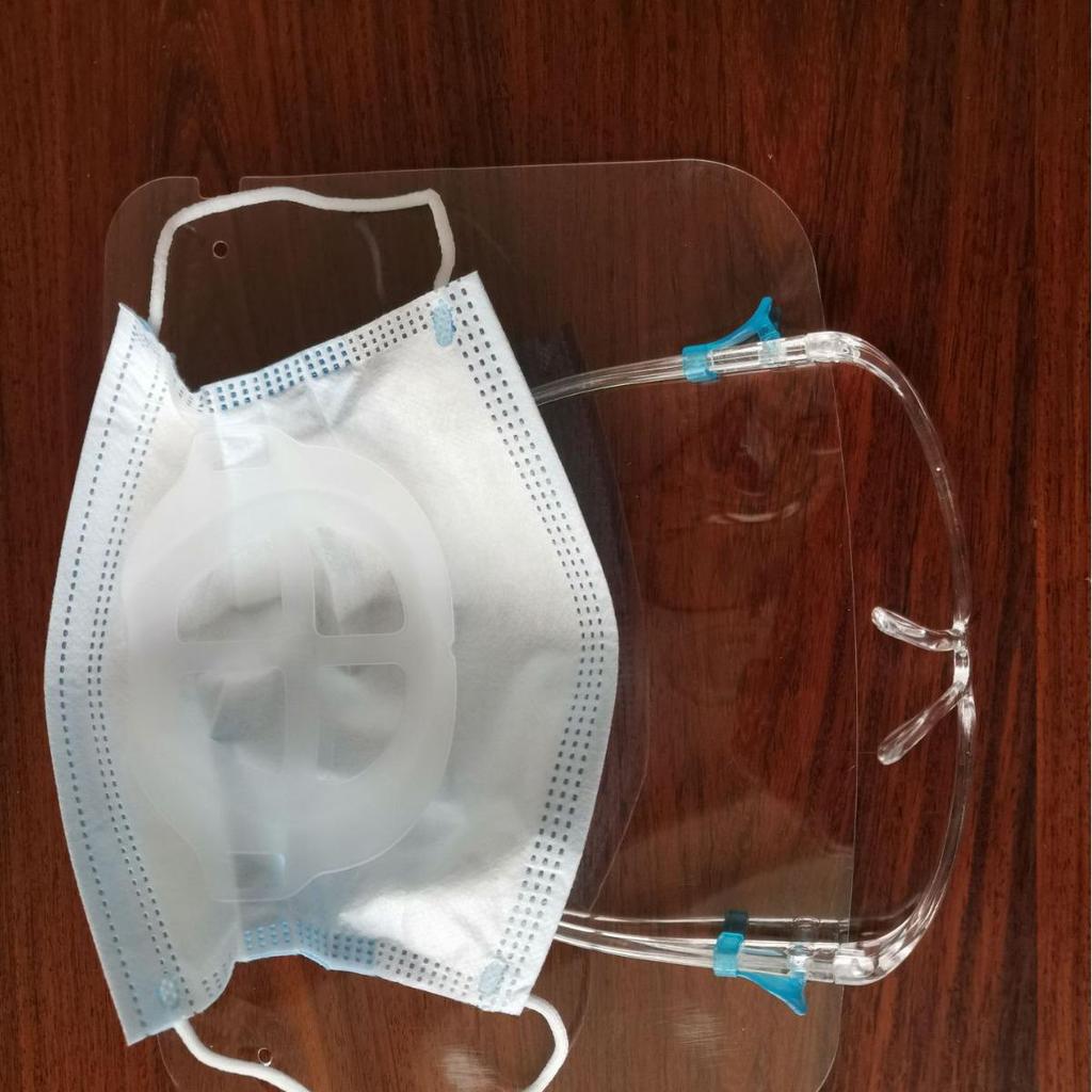 Ochranný obličejový štít proti zamlžování a kapkám pro domácí mazlíčky