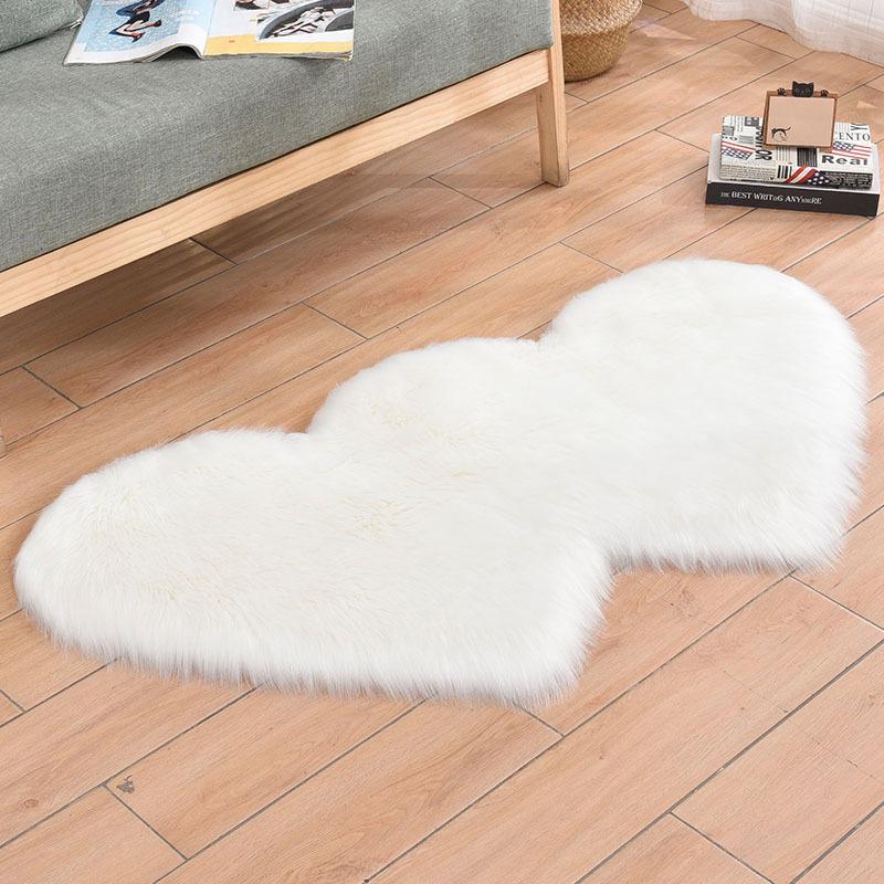 Double Heart Shape Carpets Soft Plush Doormat Floor Non Slip Rugs Living Room Sofa Plush Carpet Bedroom Cover Mattress