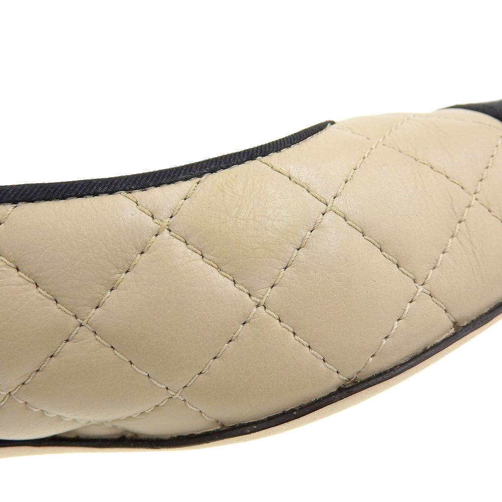 Chanel Excellent Condition Matelasse Leather Pumps for Women, Beige and Black, Size 37 1/2, G32771 Shoes 37.5 Beige / blackUsed