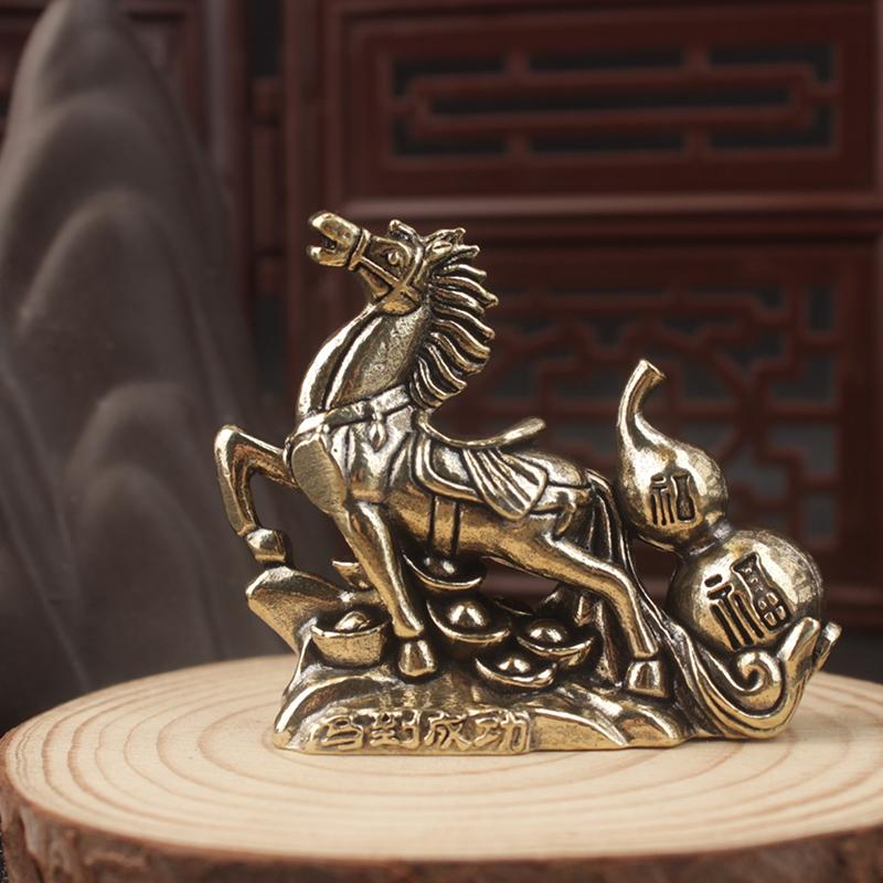 Brązowa tykwa koń Dekoracja na biurko Kreatywne rzemiosło metalowe Dekoracje do domu Stereoskopowa statuetka konia zodiaku