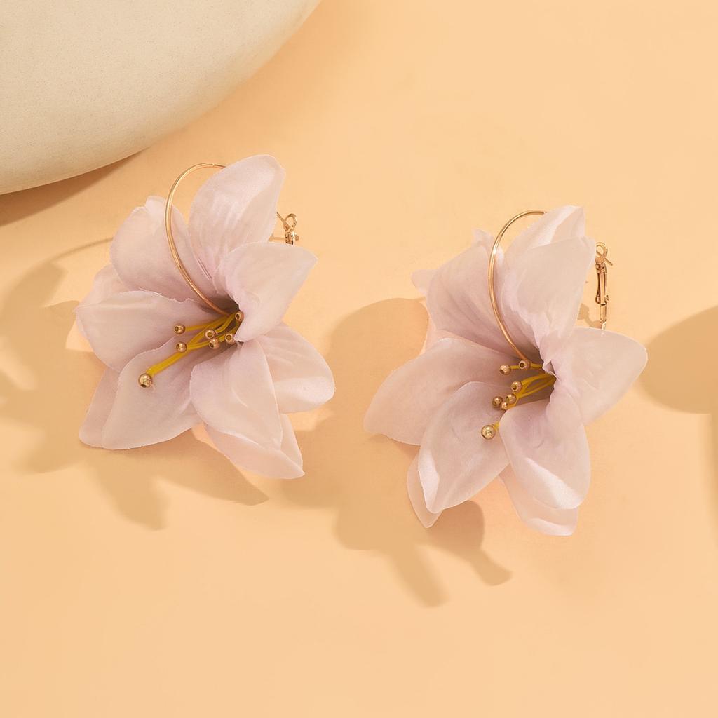Simulation flower earrings temperament less heart flower earrings
