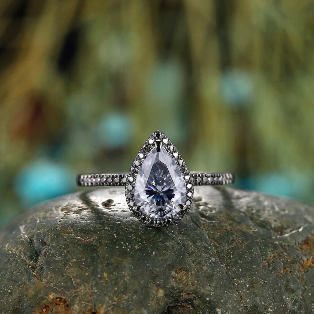 Luxury New Water Drop Full Diamond Women's Ring Ins Diamond-encrusted Zircon Fashion Trend Korean Version of Girls' Wedding Ring