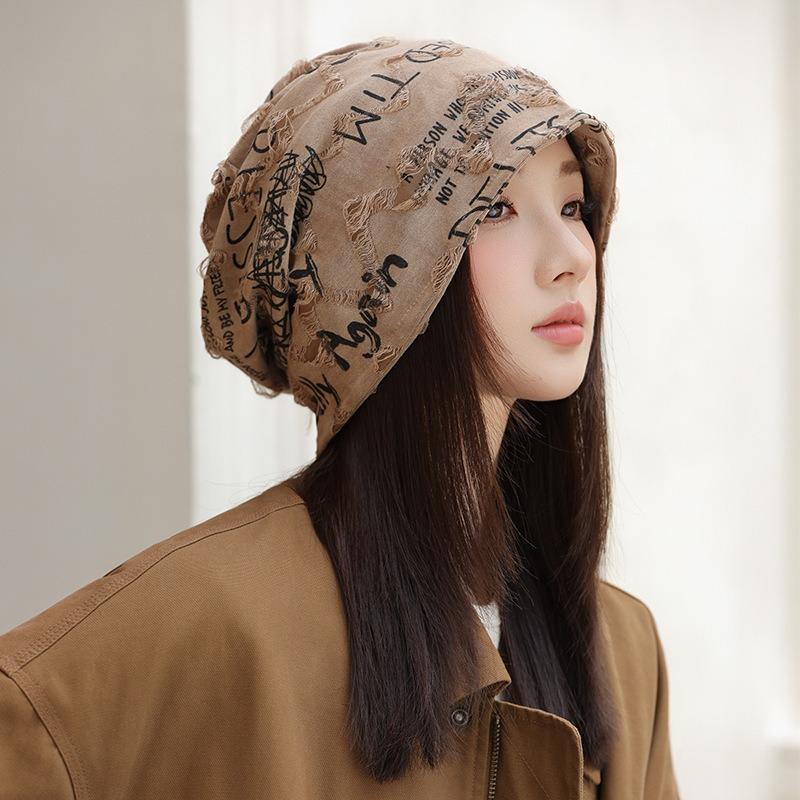 New Hats, Women's Autumn and Winter Warm Ear Protectors, Stacked Hats, Women's Models Show a Small Face and a Wide Head Circumference