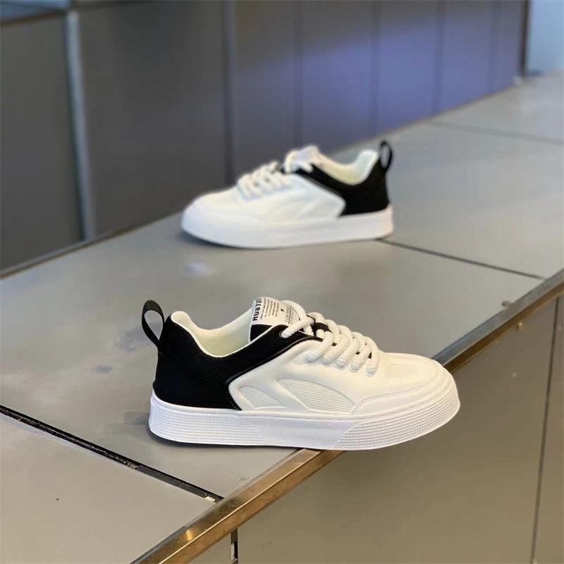 Pantofi sport pentru bărbați, pantofi de vară respirabili, casual, cu talpă moale, vârf rotund, pantofi sport, pantofi vulcanizați albi, model masculin