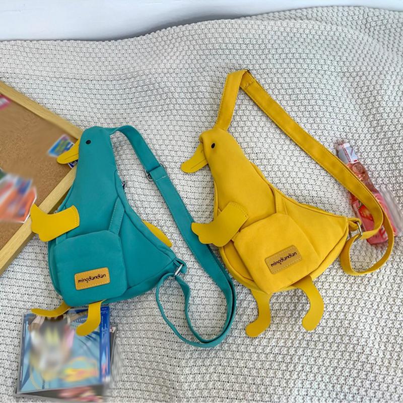 Women Shoulder Bag Cute Duck Canvas Bag Female Student Messenger Shoulder Bag Trendy Funny Cute Cartoon Chest Bag