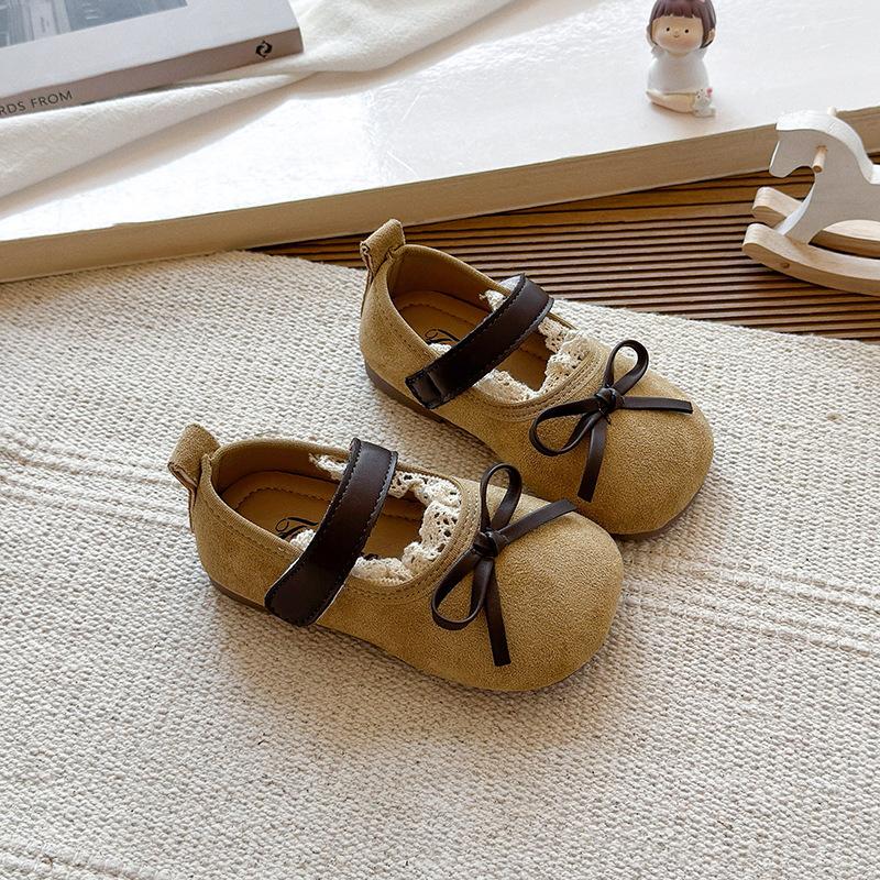 Girls' leather shoes for spring and autumn, new toddler princess shoes for baby girls, simple lace-up shoes for young girls, versatile