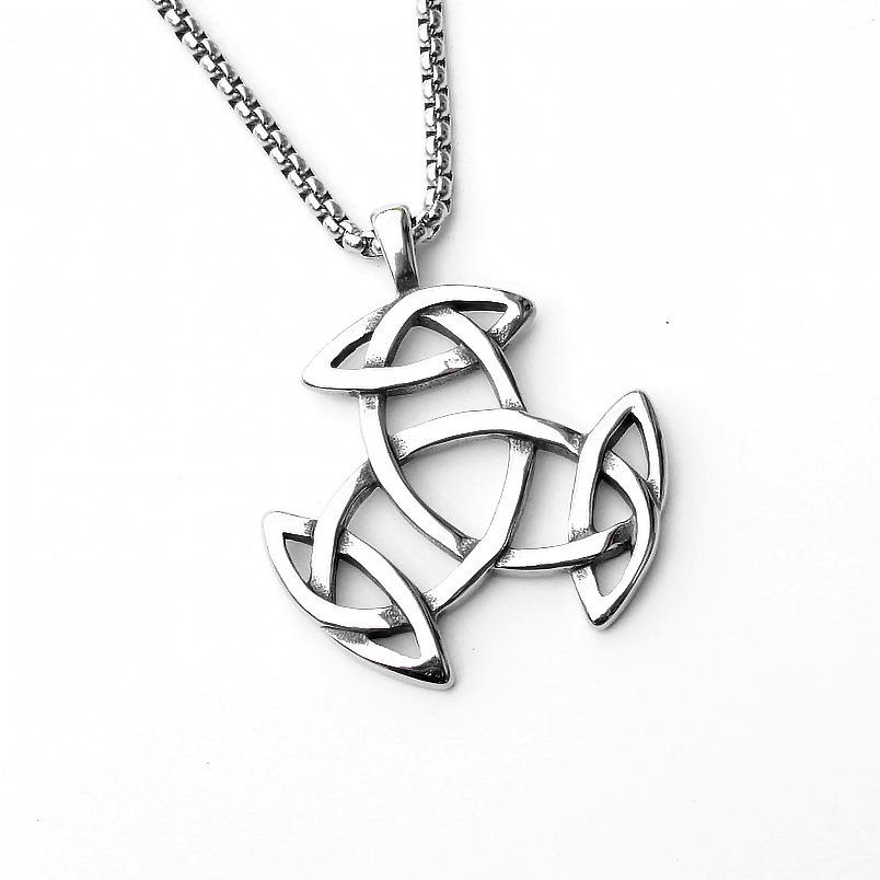 2024 Retro Skull Titanium Steel Pendant Necklace for Men - European American Style Half Face Stainless Steel Jewelry