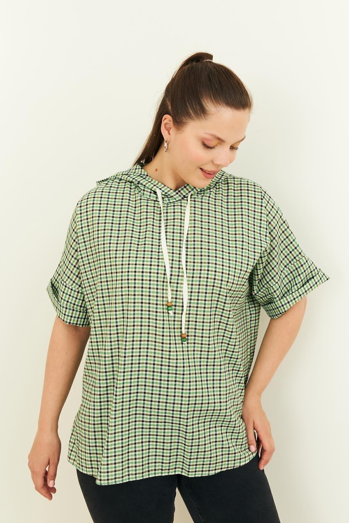 

Women s Big Size Blouse Green Plaid Hooded Blouse M