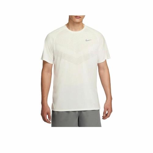 Nike Men's White Breathable Quick-Dry Short-Sleeve T-Shirt