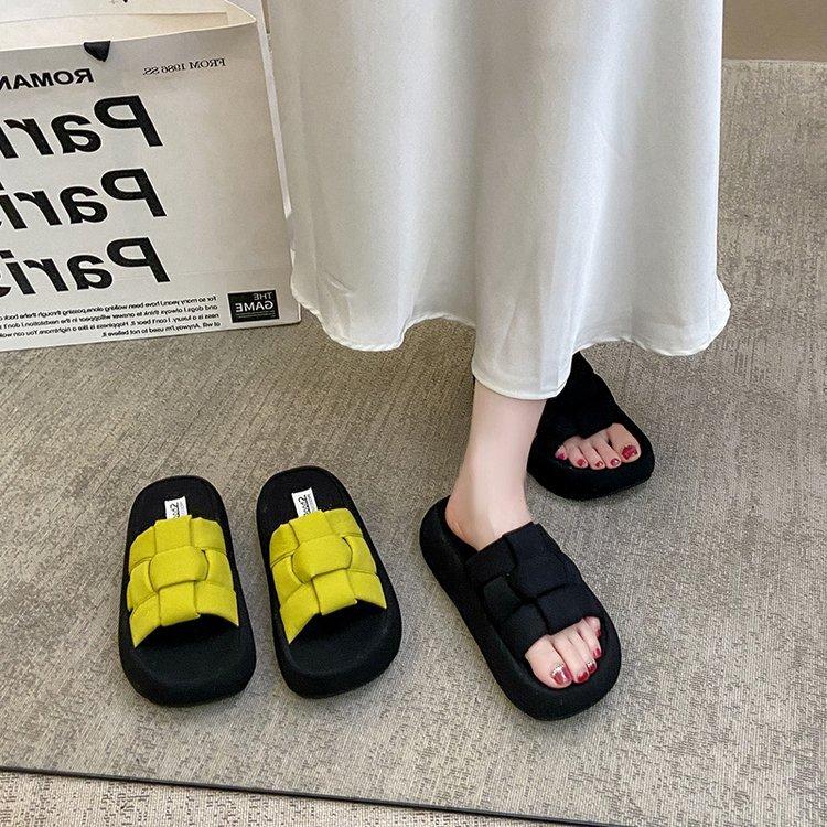 Woven Thick-bottomed Cool Slippers for Women's Outer Wear 2025 New Summer Height-increasing Fashion Slippers One-word High-end Sandals