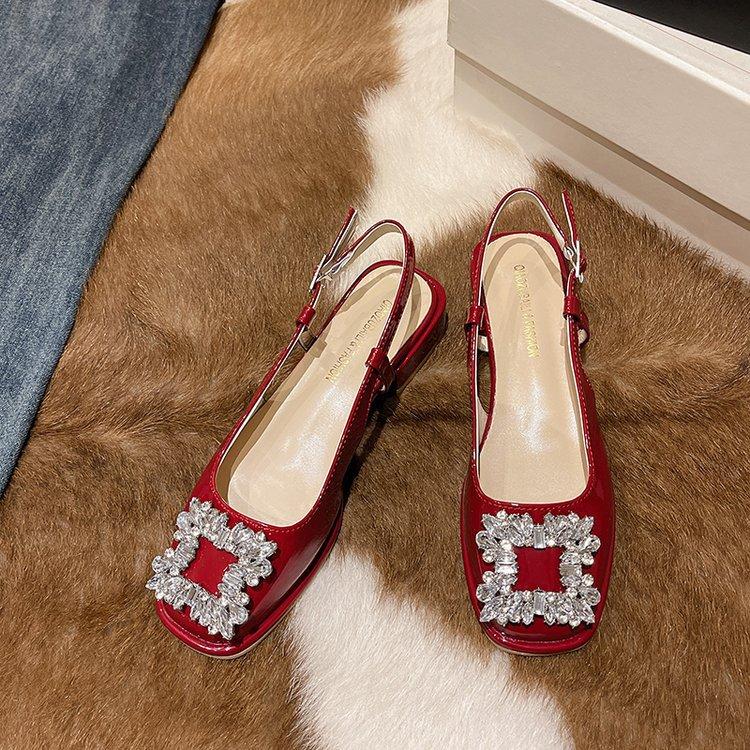 

Grape mother rhinestone bag head sandals women s 2025 spring and autumn new models shallow mouth rear empty square buckle Mary Jane shoes thick heel 40 бордовий