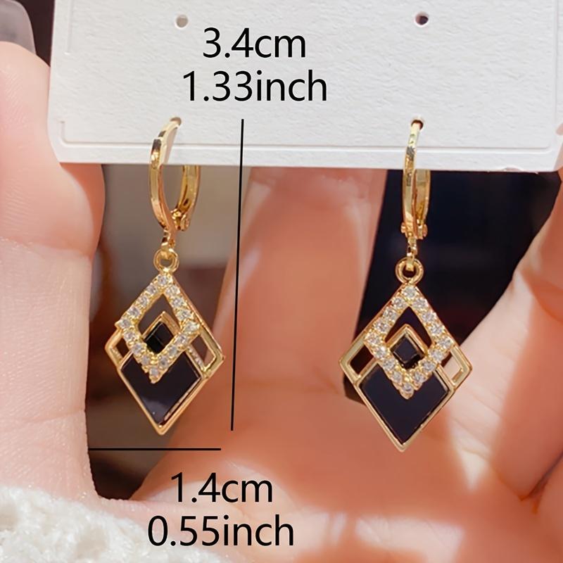 A Pair of Simple and Elegant French Style Rhombus Imitation Crystal Inlaid Women's Vacation Party Fashion Earrings