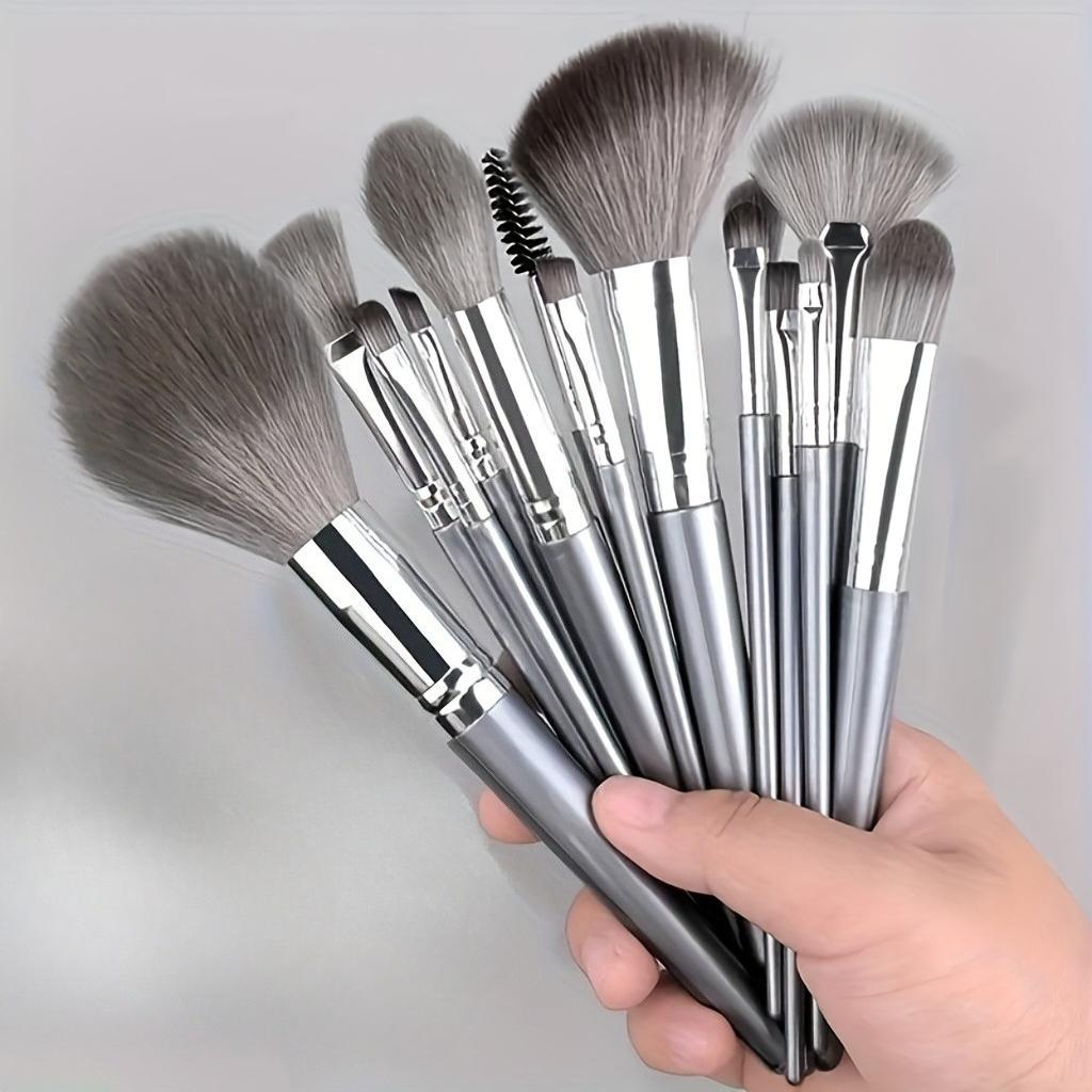 14 Piece Makeup Brush Set, A Soft and Fluffy Beauty Tool Suitable for Precise Application of Facial Makeup