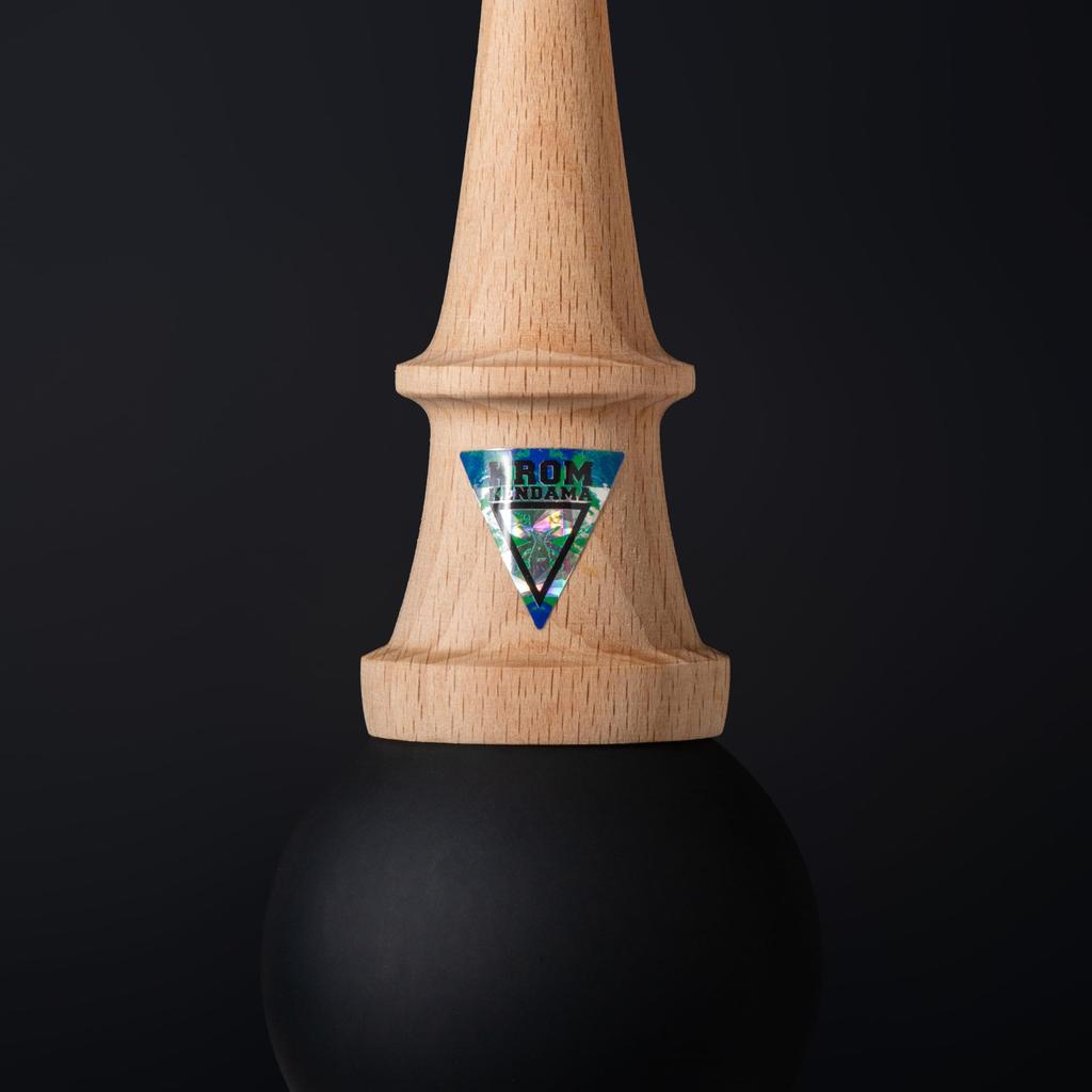 KROM Kendama KROM POP 16cm Black