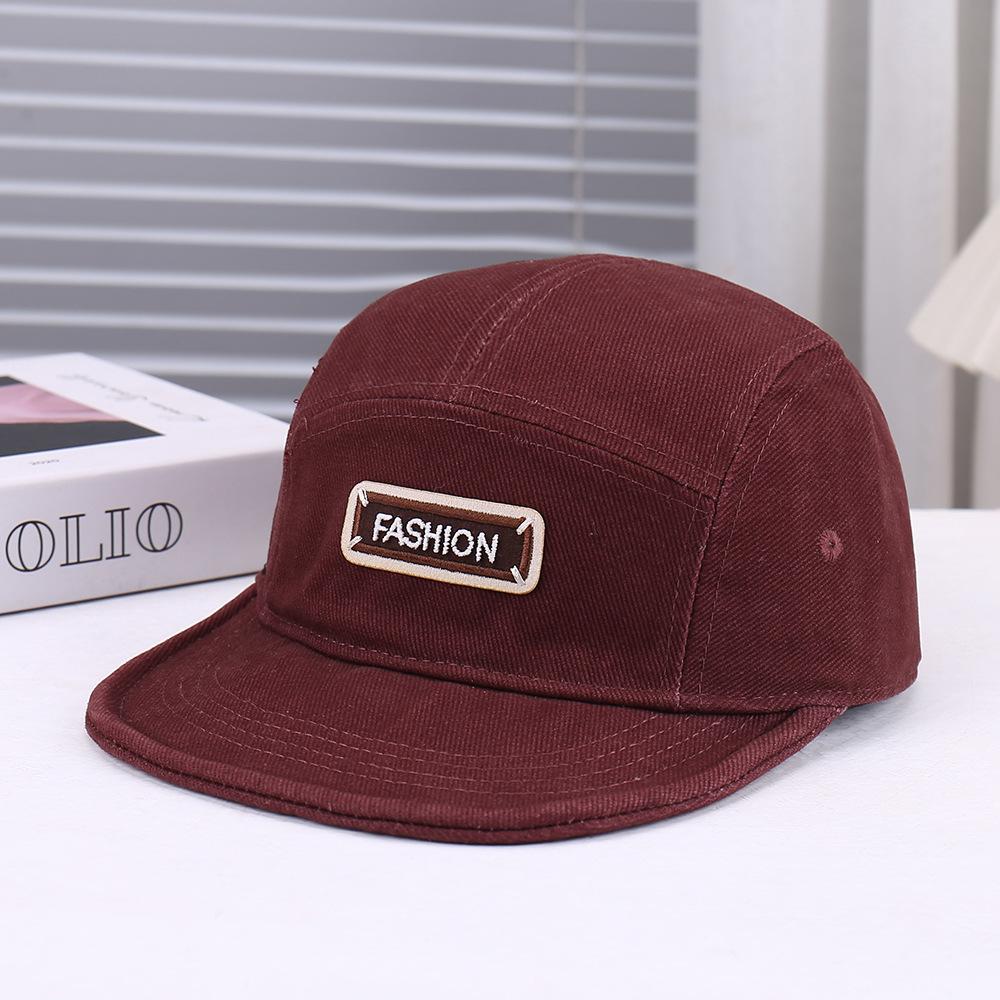 European and American fashion solid color simple and versatile niche cap sticker embroidery with skateboard breathable baseball cap