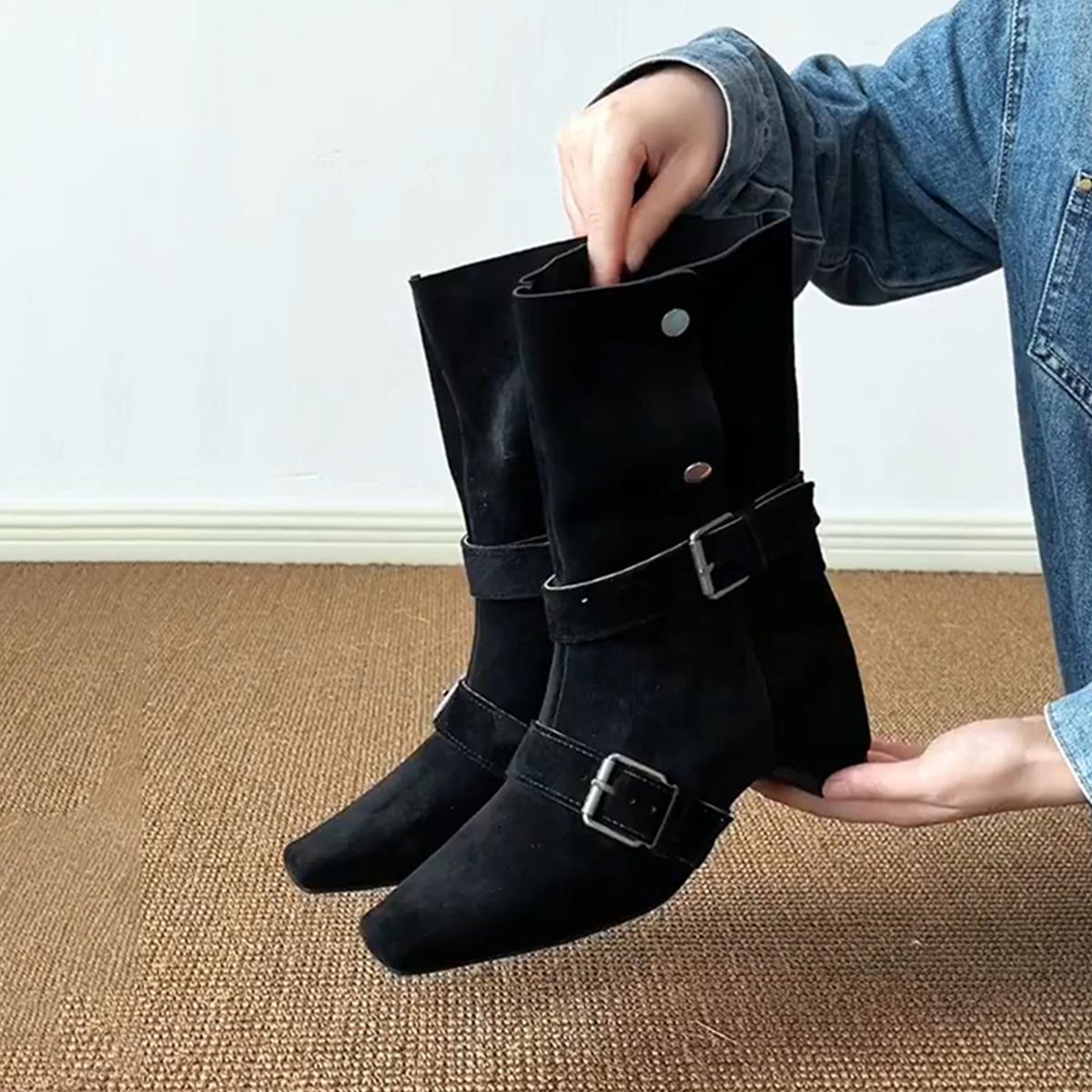 

Версия из коровьей кожи~ ретро матовая кожа темперамент внутренняя высота увеличение западные ковбойские сапоги женские нишевые новые сапоги до щиколотки с пряжкой ремня 40