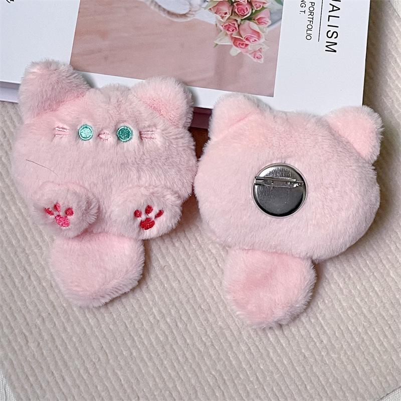 Cartoon Cat Plush Doll Brooch & Student Bag Charm