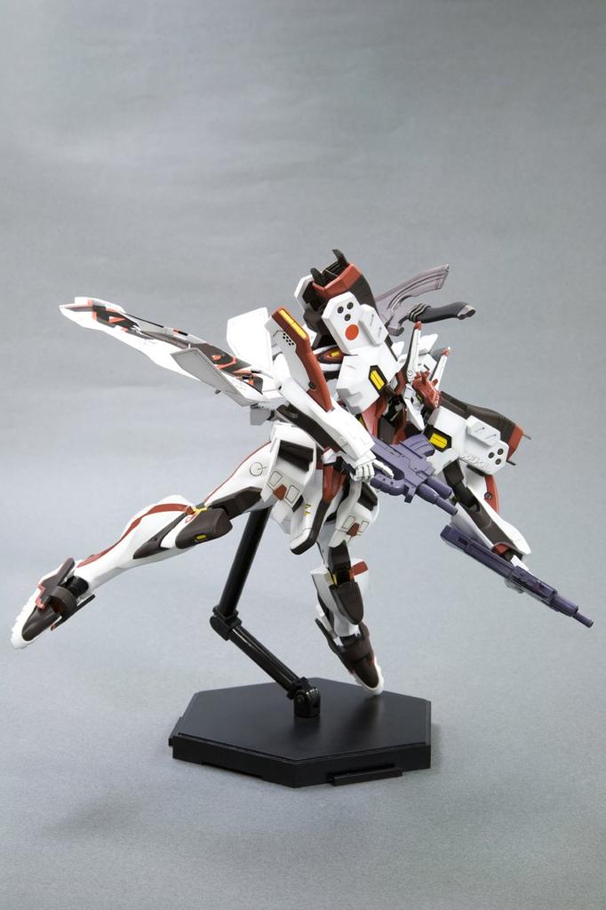 Kotobukiya Alternative Total Eclipse Shiranui Tipo 2 Color Demostrador bono de producción limitada kit de plástico Muv-Luv [Incluido primero] Escala no