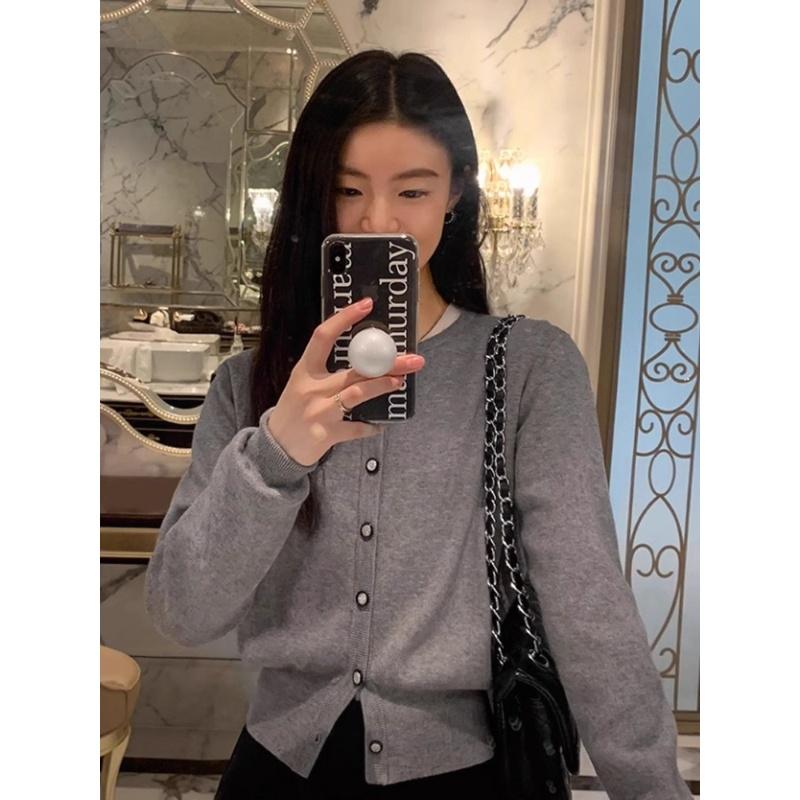 Long-sleeved Knitted Cardigan Women's Early Autumn Youthful Design Sweater Coat, Retro Round-neck Elegant Short Top