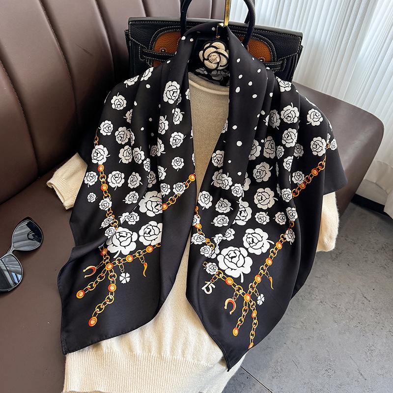 Fashion personalized twill flower chain printed silk scarf 91 large square scarf Korean retro decorative thin scarf