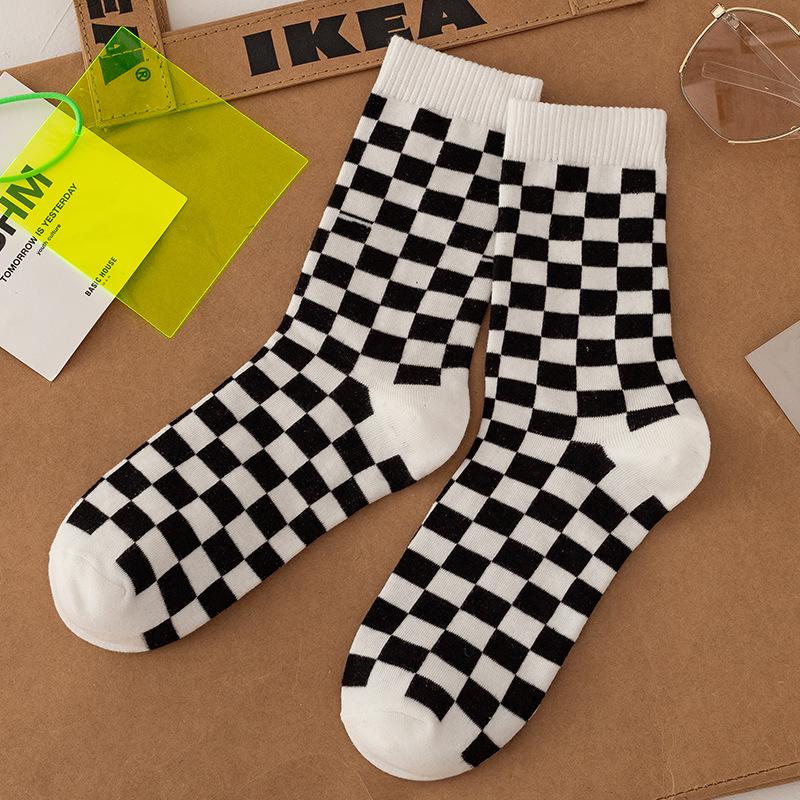 Socken in japanischem Stil mit Tiermuster, mittellang: Kuh, Zebra, Katzen-Design, Unisex, Schwarz & Weiß