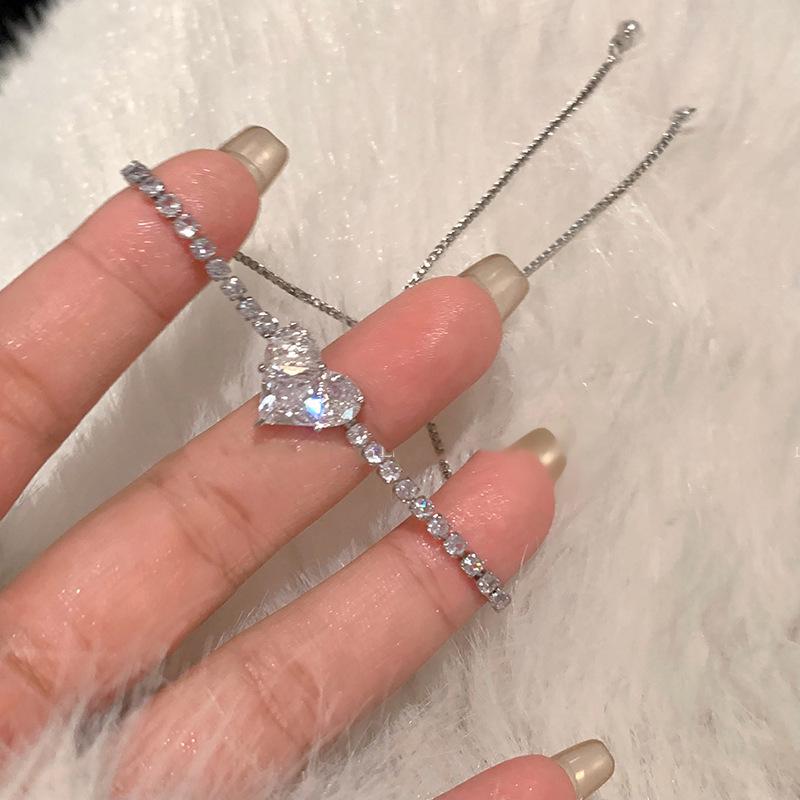 Korean Double-Layer Zircon Bow Bracelet: Chic Luxury Jewelry for Women