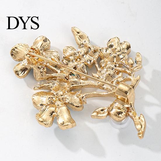 Artistic Branch Brooch Forget-Me-Not Flower Brooch, Floral with Faux Pearl & Rhinestone, Suit Badge Enamel Decorative Accessory for Women Suits Coats