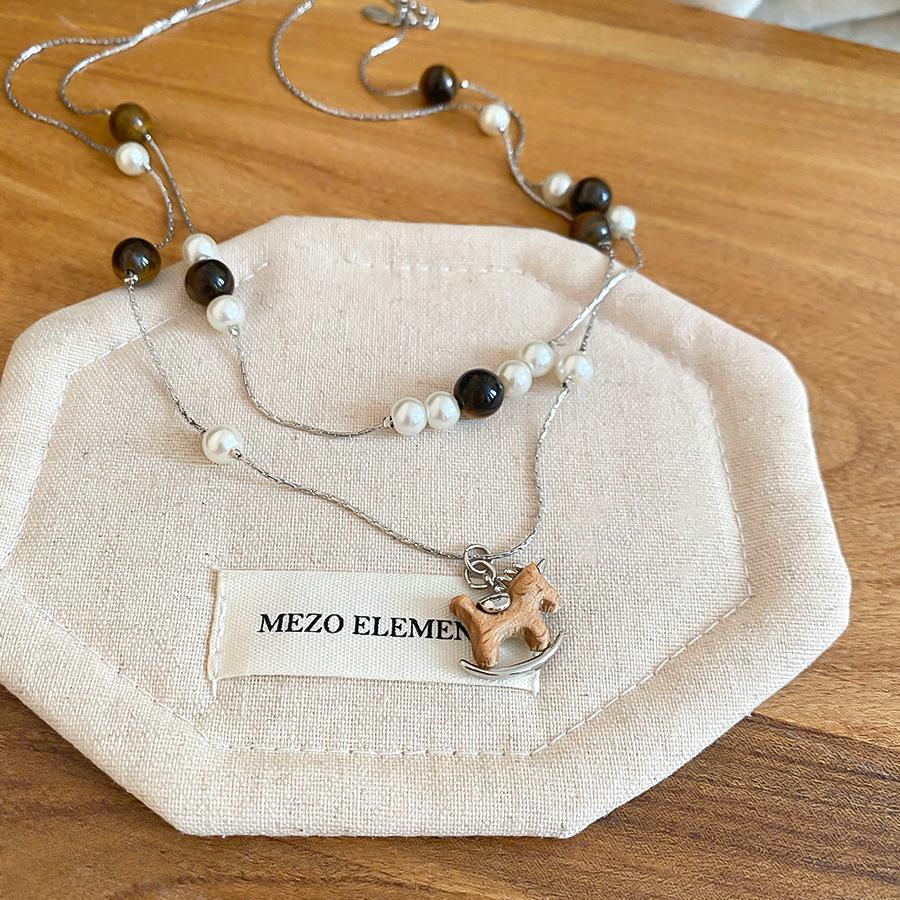 

Tiger s eye stone wood pony pearl necklace natal year temperament sweater chain necklace