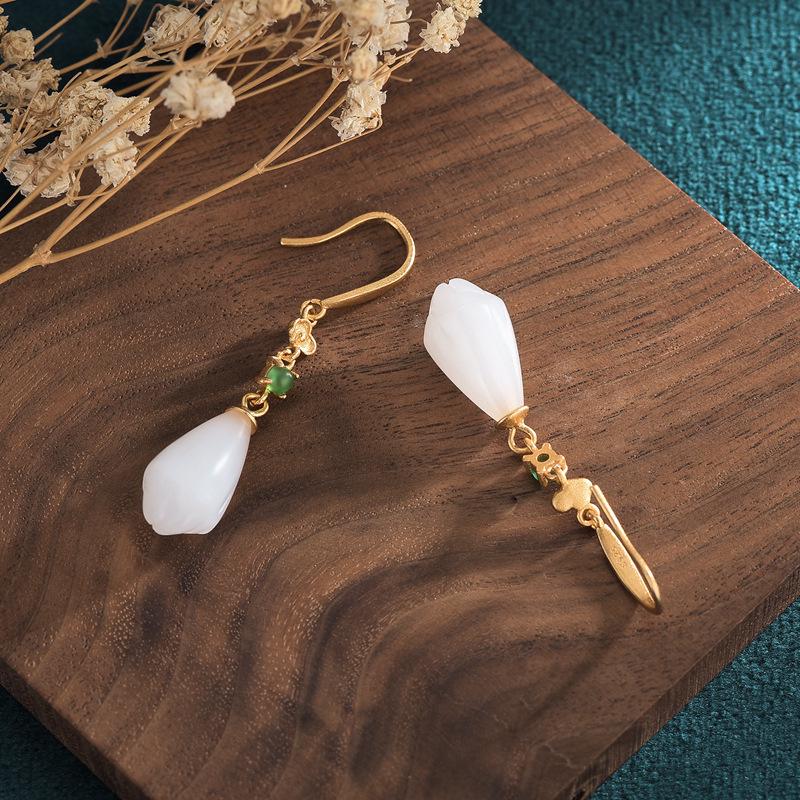 Retro Chinese Hanfu Earrings: Ancient Gold Clouds & Synthetic White Jade Magnolia
