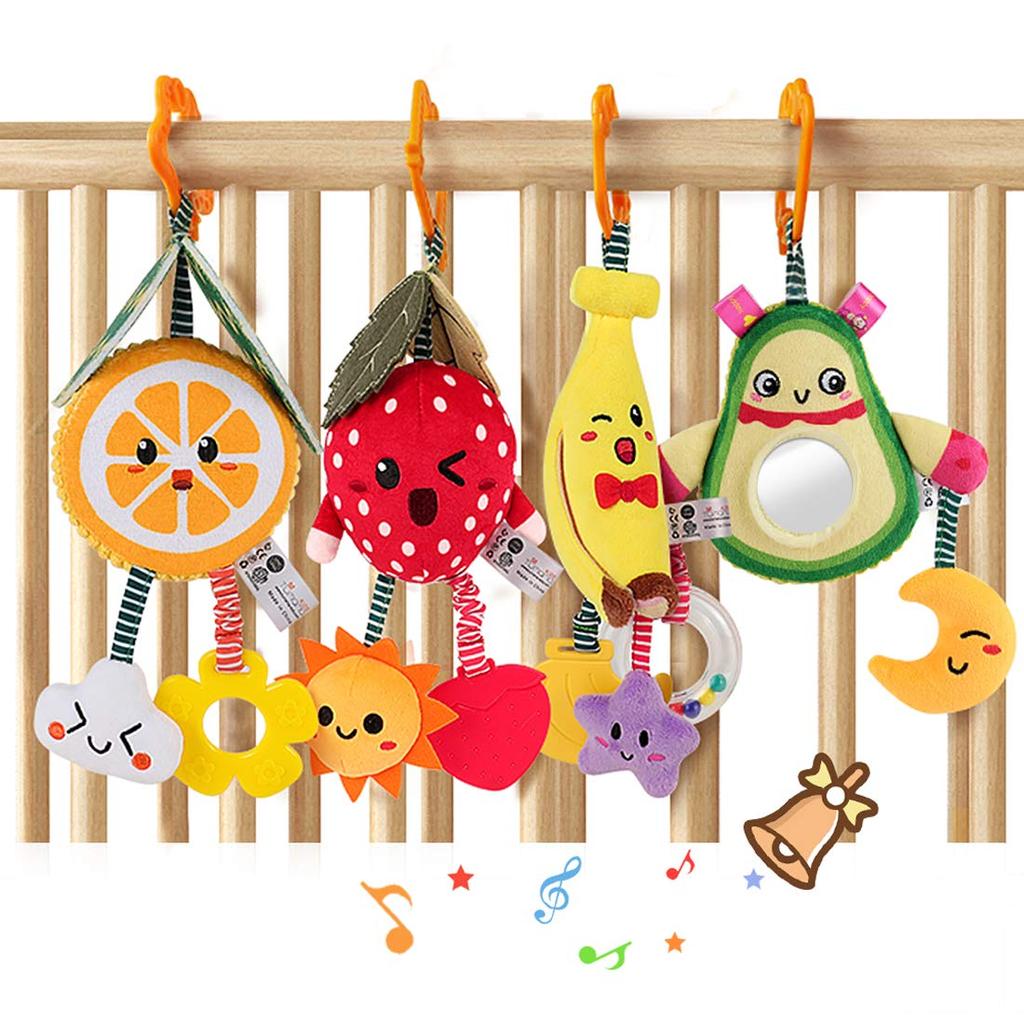 TUMAMA Babyspielzeug, Hängende Obstrasseln in den Farben Avocado, Banane, Orange und Erdbeere, Mobiles Spielzeug für den Kinderwagen, Weiche Plüschrasseln für Jungen, Weihnachtsgeschenke, 4er-Pack