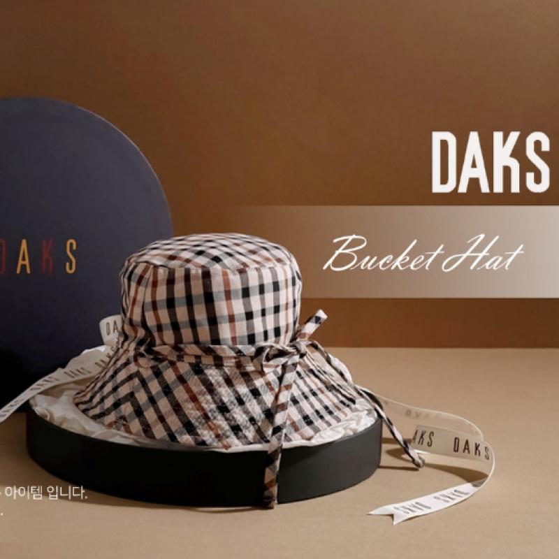 Daks Reversible Check Strap Bucket Hat [dbhe5f411bk]