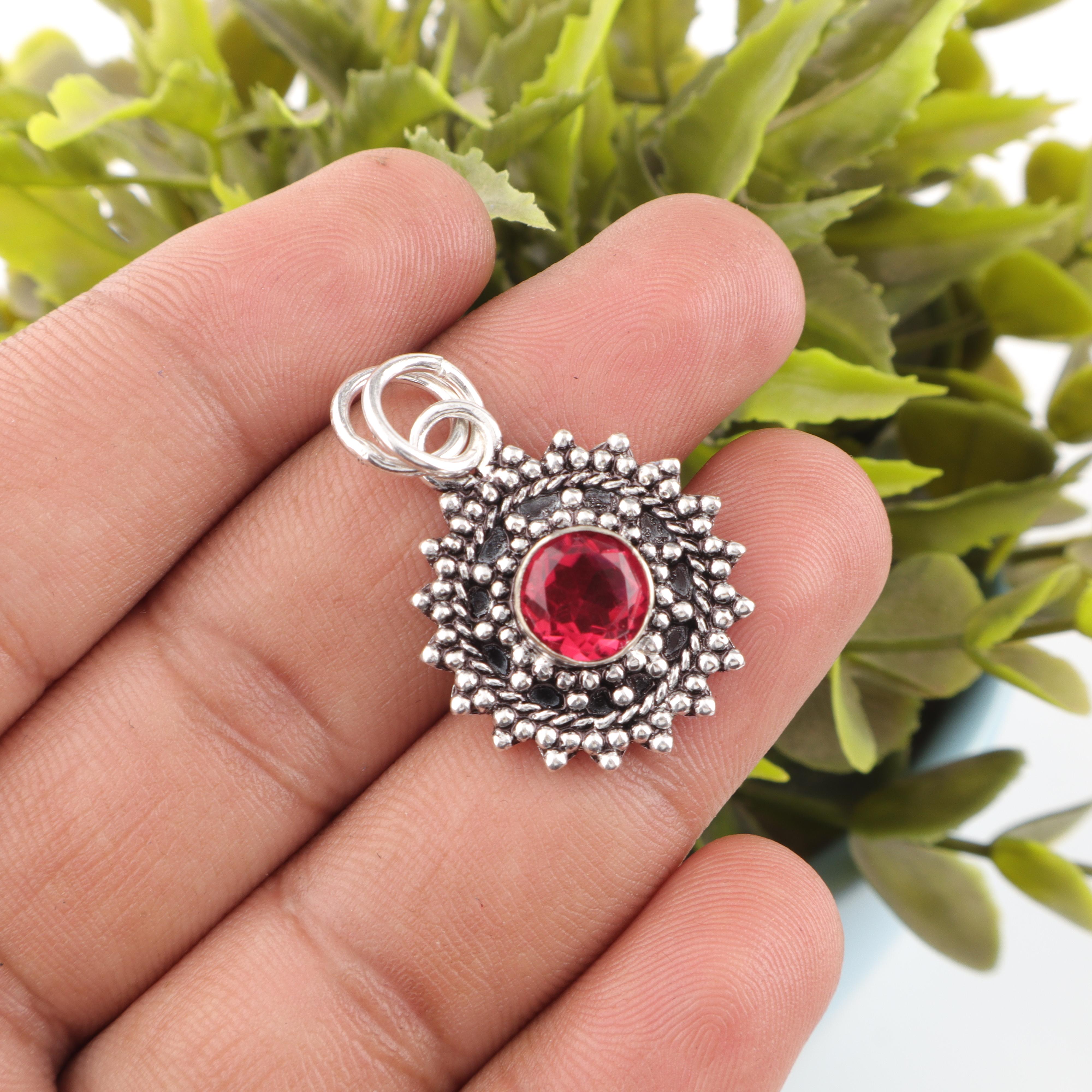 

Ювелирные изделия из розового рубеллита, подвеска из стерлингового серебра 925 пробы, очаровательная подвеска ручной работы, богемная подвеска с рубеллитом в подарок бабушке 1.03 Inches розовый