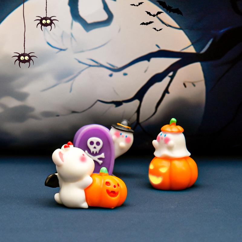 Miniaturowa ozdoba na Halloween, dynia, duch, miotła, figurka czarownicy, mikro krajobraz, wnętrze samochodu, dekoracja pulpitu domowego