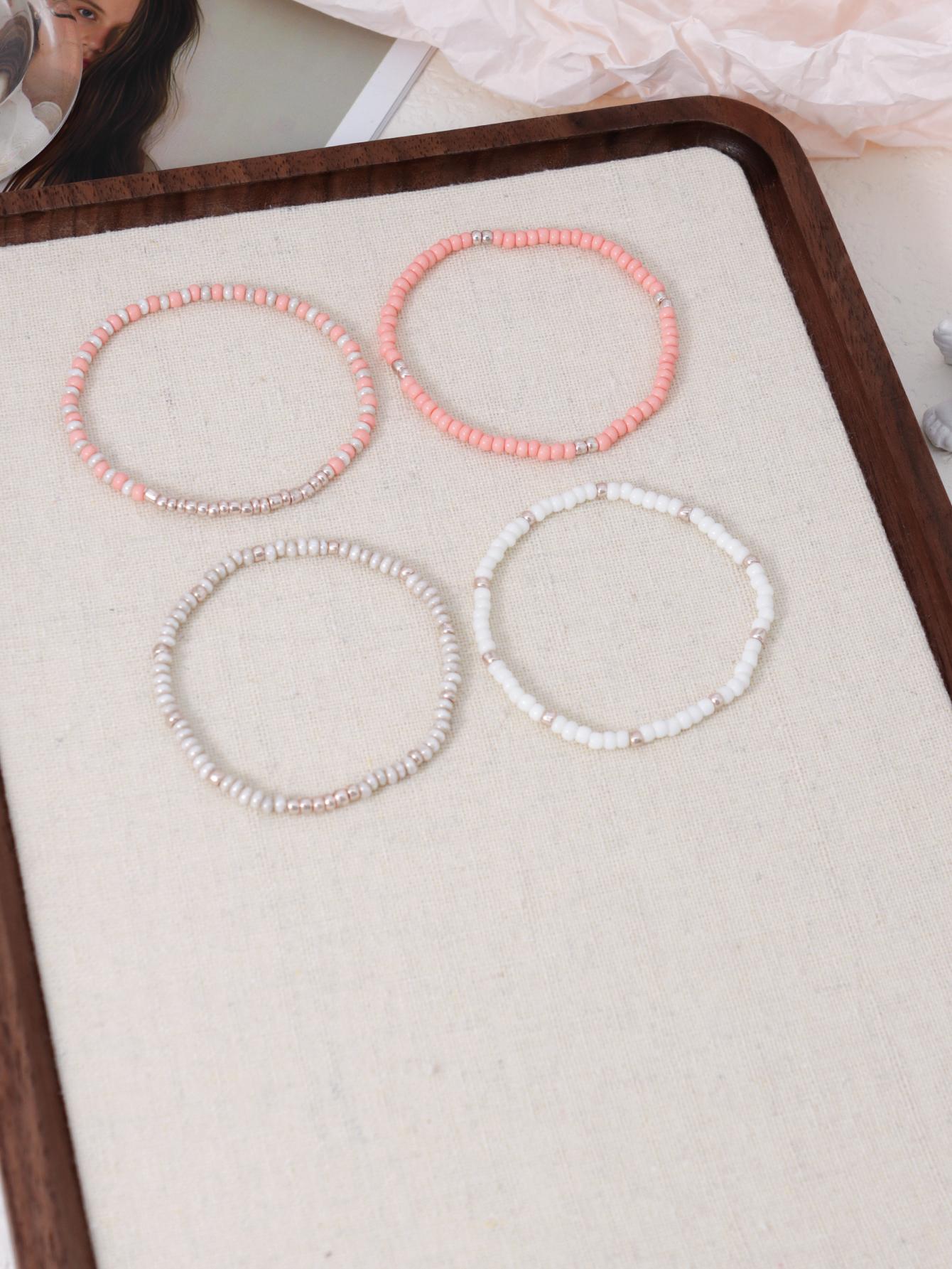 

4PCS Bohemian Mini Colorful Bead Elastic Bracelet Set Holiday Jewelry Accessories