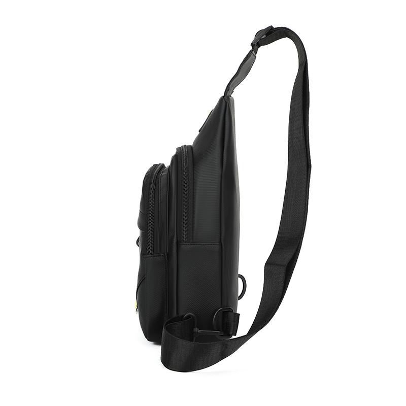 Men's Chest Bag Large Capacity Commuter Shoulder Bag Water-repellent Business Travel Crossbody Bag