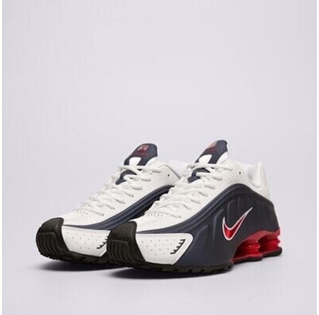 Кроссовки Nike Shox R4
