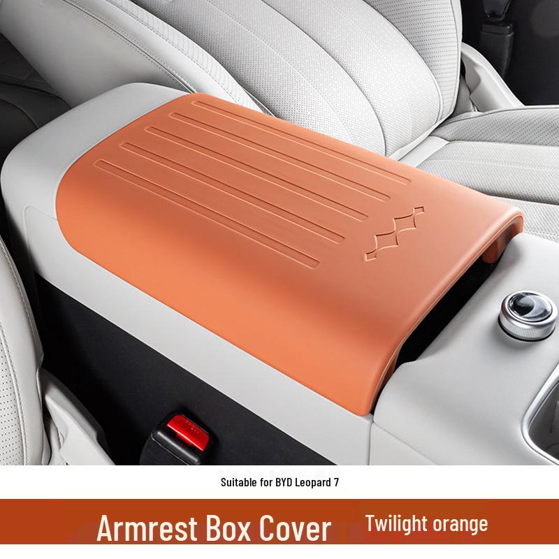 

Leopard Titanium 7 Armrest Box Silicone Cover & Heightening Pad - Automotive Interior Accessory