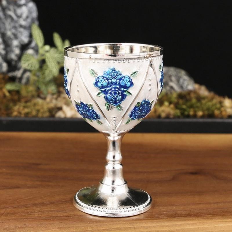 European Vintage Wine Glasses, Carved Mini Spirit Vodka Cup, Red Alloy Portable Spirits Goblet, sWedding Decoration, 30ml,1pcs