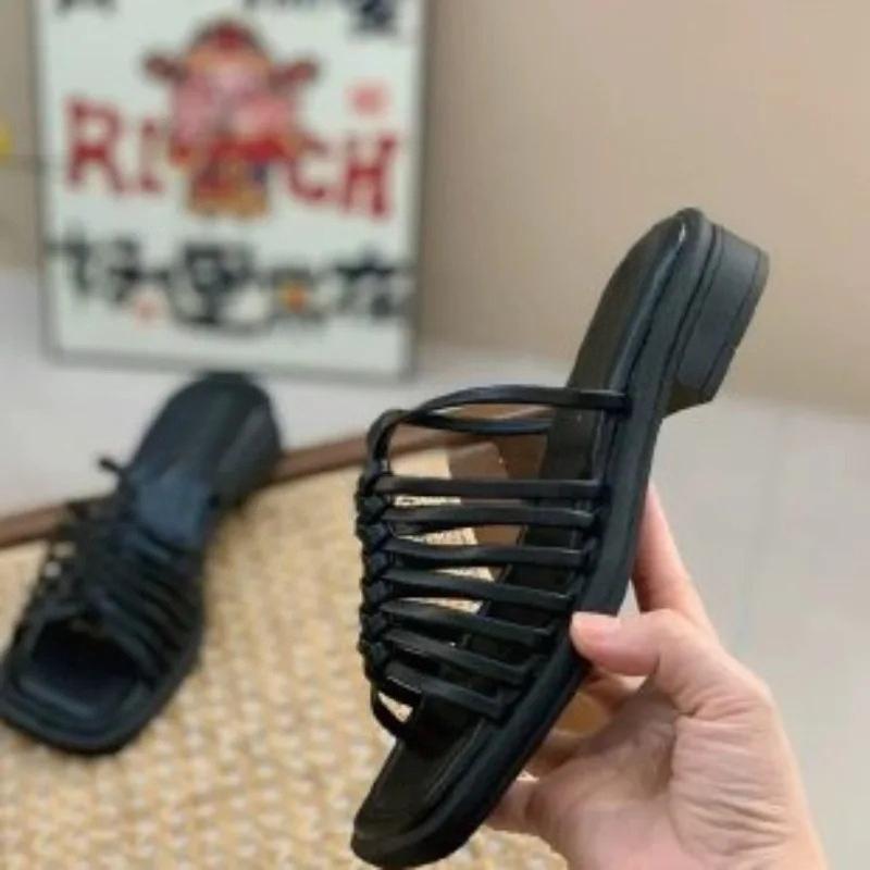 Outer Slippers Summer New Square Toe Open Toe Cross Slim Strap Simple Versatile Soft Sole Low Heel Sandals